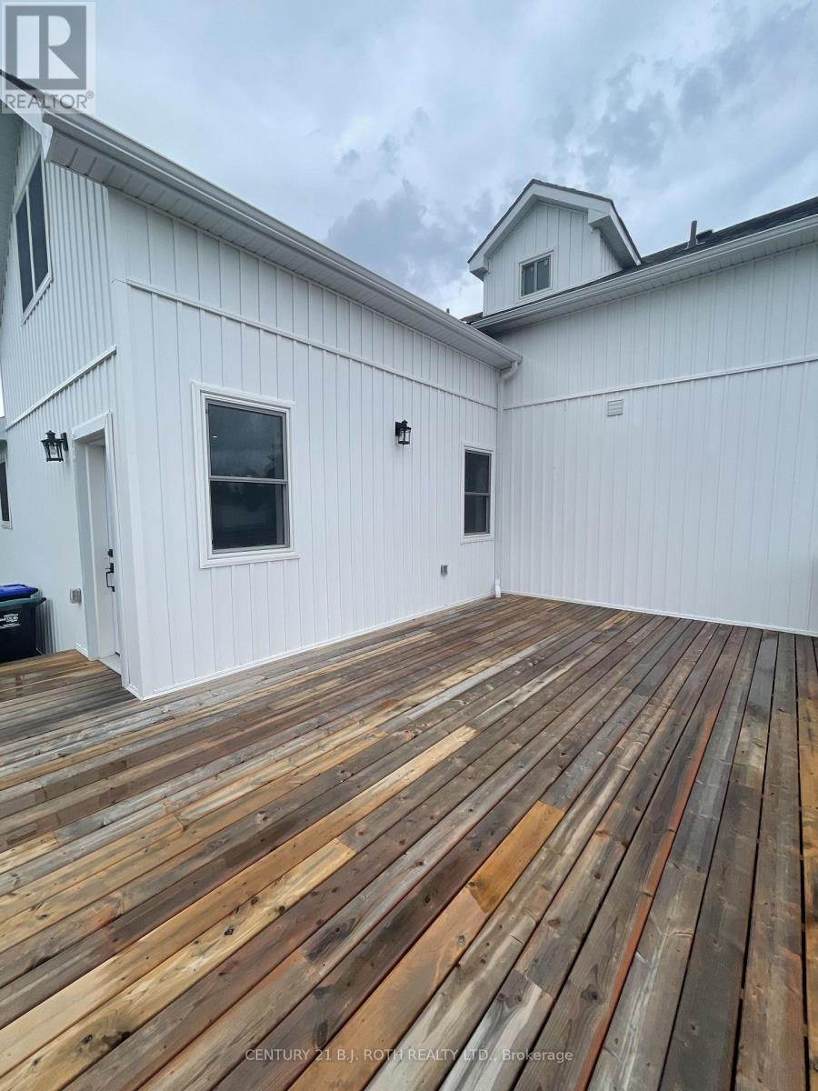 9 Bertram Drive, Springwater, Ontario  L0L 1P0 - Photo 27 - S13704890
