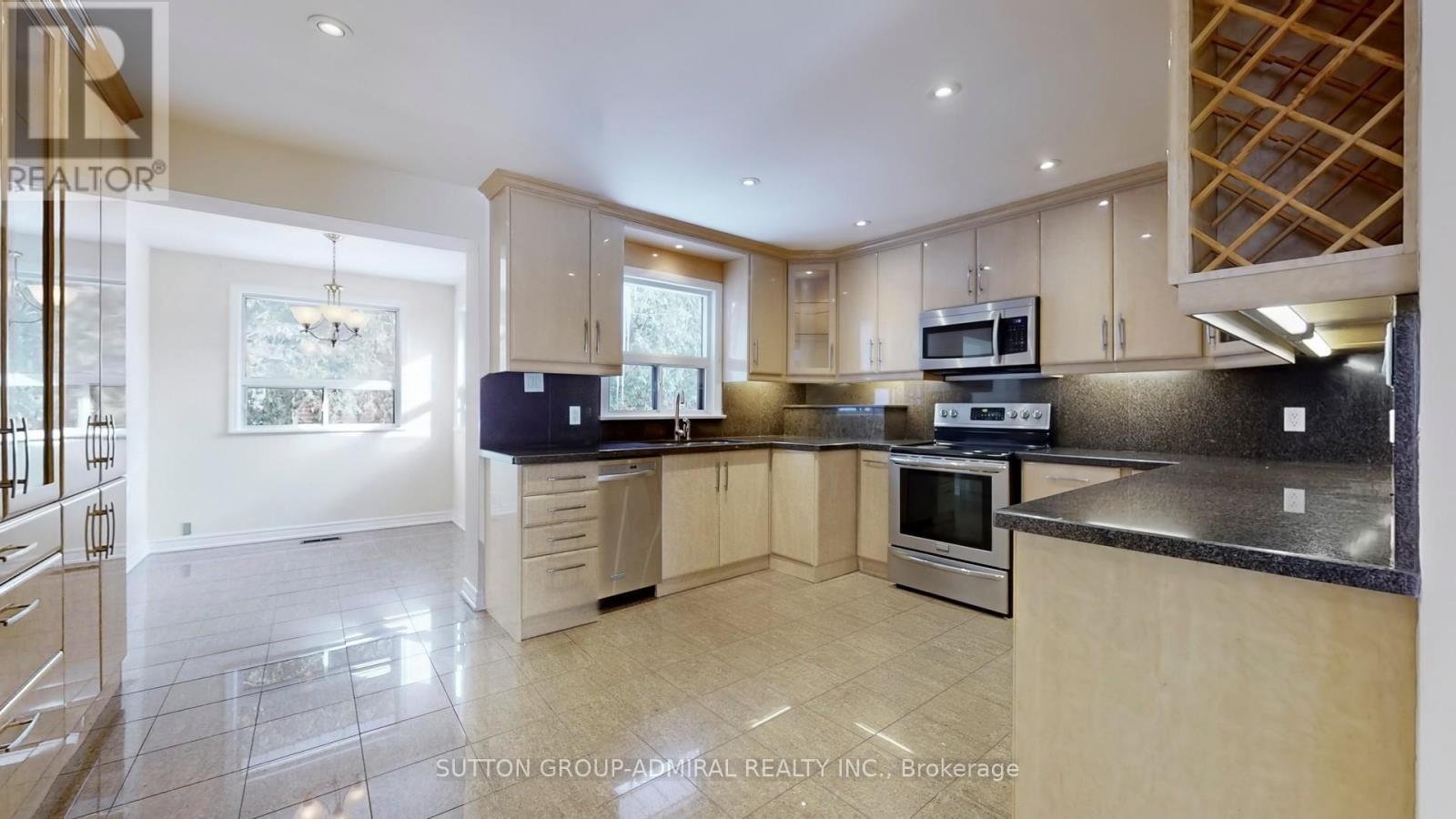 129 Crestwood Road, Vaughan, Ontario  L4J 1A7 - Photo 14 - N13052666