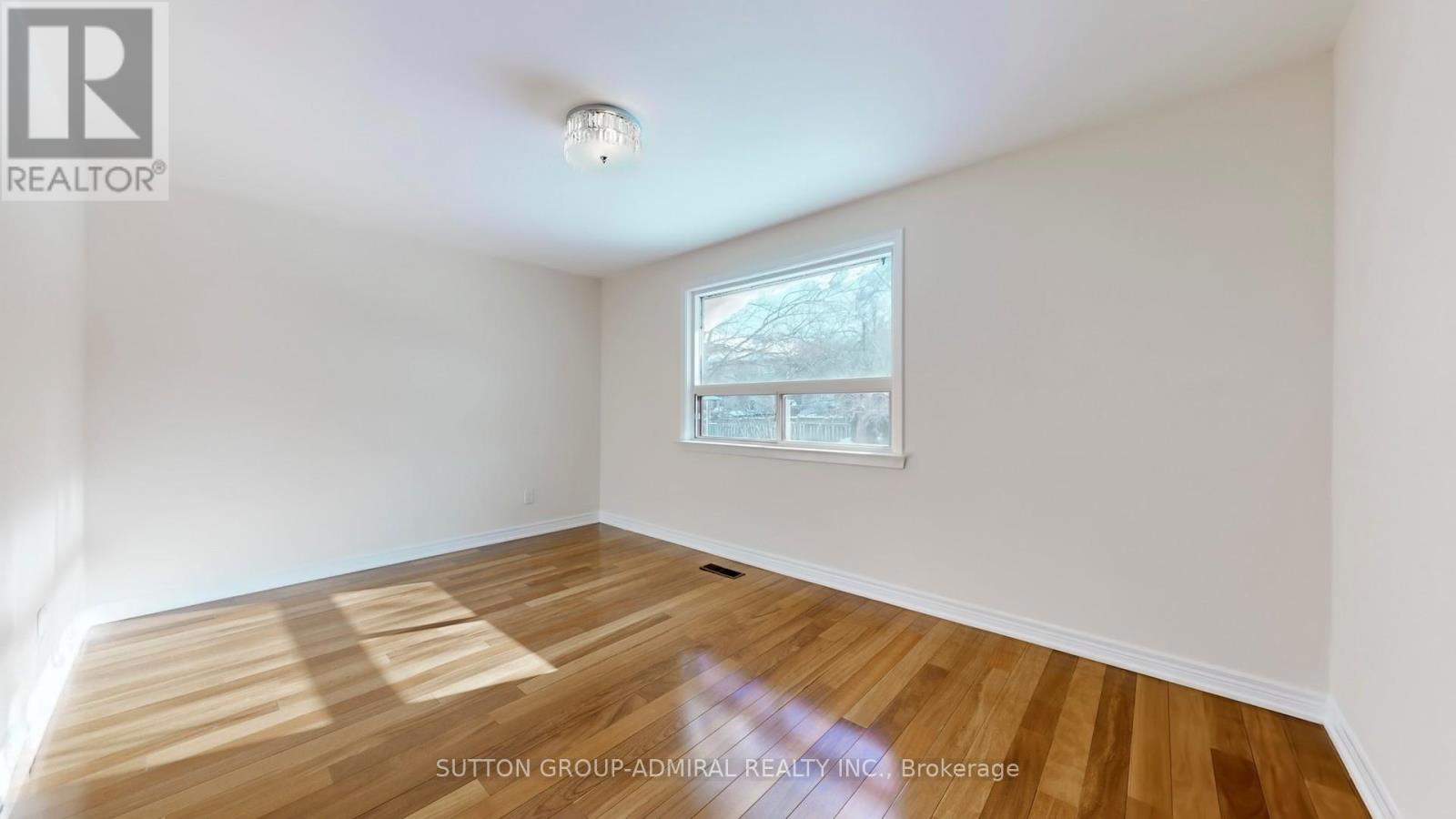 129 Crestwood Road, Vaughan, Ontario  L4J 1A7 - Photo 17 - N13052666