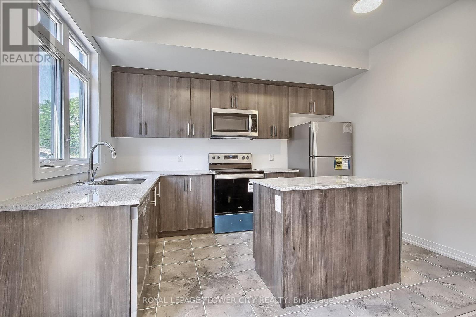 33 Sidney Rose Common, St. Catharines, Ontario  L2T 0B3 - Photo 12 - X13704888