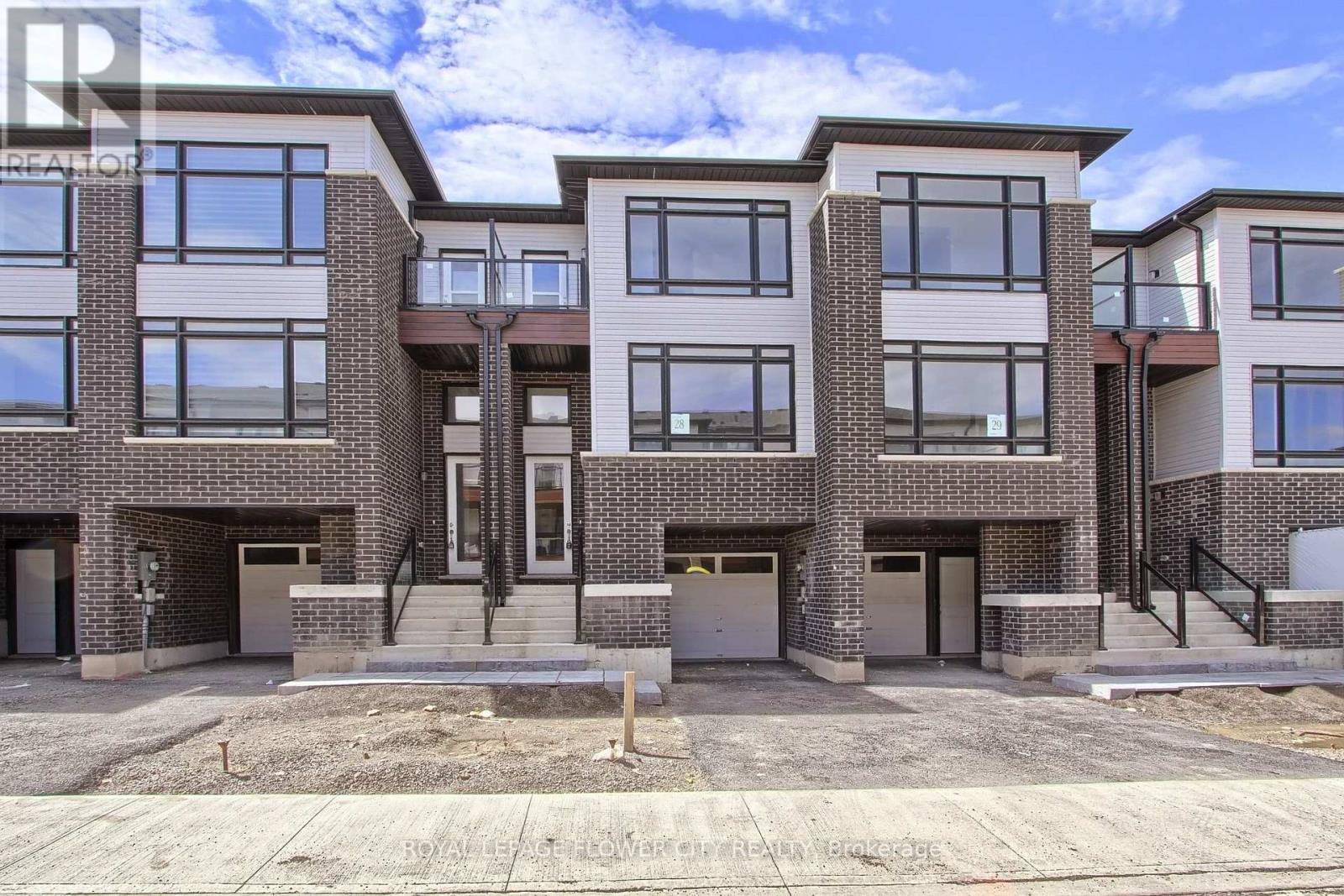 33 Sidney Rose Common, St. Catharines, Ontario  L2T 0B3 - Photo 2 - X13704888