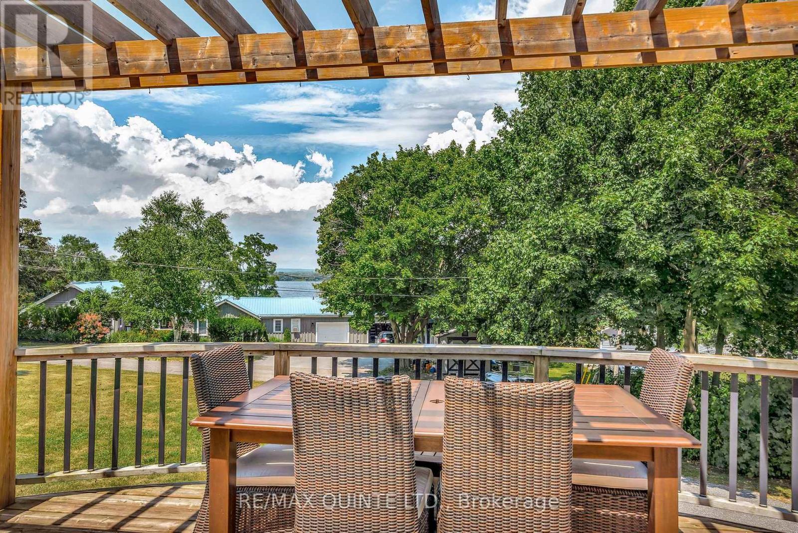 14 Eastern Avenue, Prince Edward County, Ontario  K8N 4Z1 - Photo 34 - X12943836
