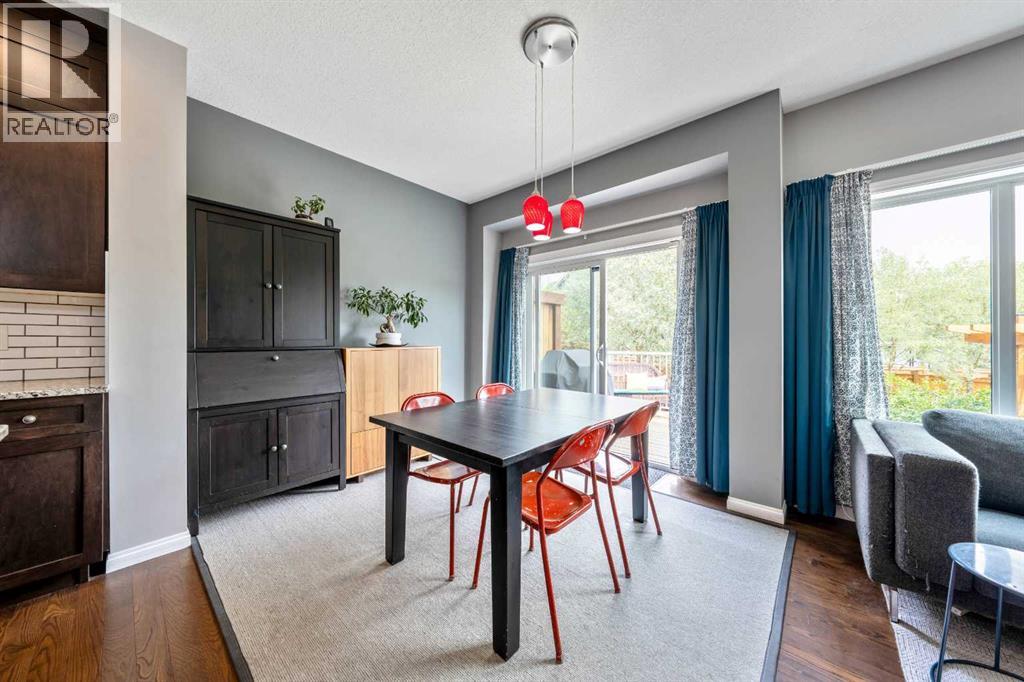 64 Sunrise Terrace, Cochrane, Alberta  T4C 0V3 - Photo 9 - A2325595