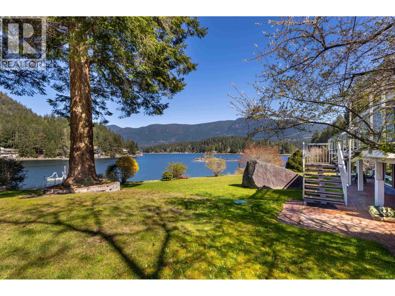 12881 Sunshine Coast Highway, Madeira Park, British Columbia  V0N 2H1 - Photo 9 - R3147690