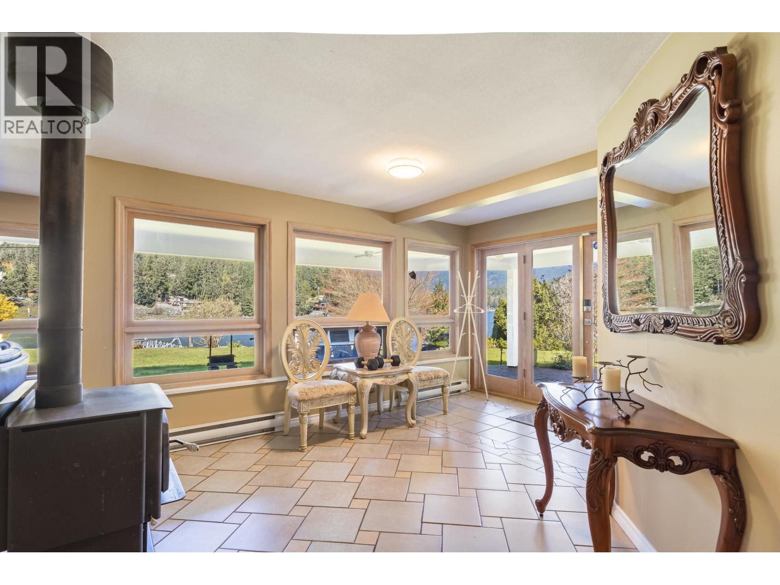 12881 Sunshine Coast Highway, Madeira Park, British Columbia  V0N 2H1 - Photo 23 - R3147690