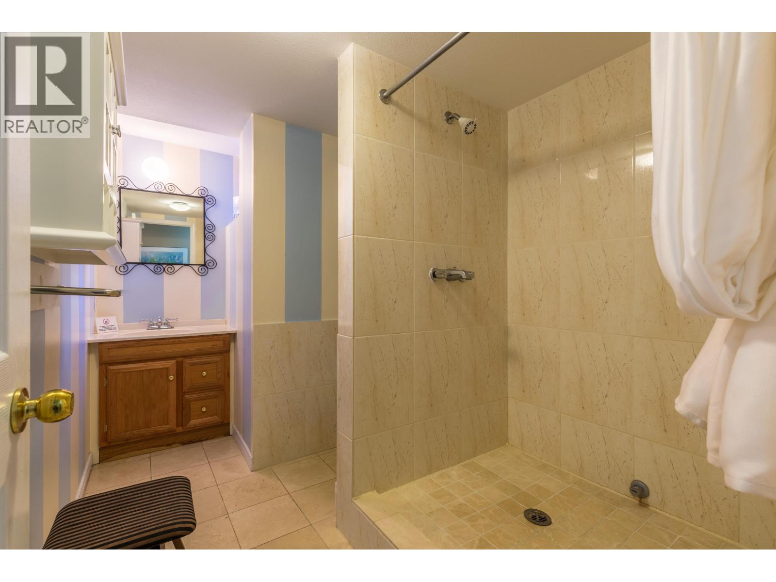 12881 Sunshine Coast Highway, Madeira Park, British Columbia  V0N 2H1 - Photo 33 - R3147690