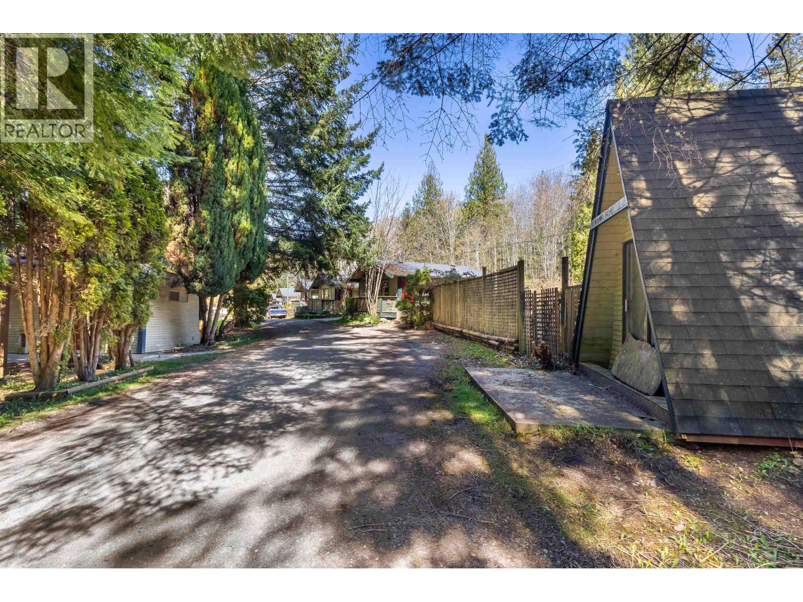 12881 Sunshine Coast Highway, Madeira Park, British Columbia  V0N 2H1 - Photo 38 - R3147690