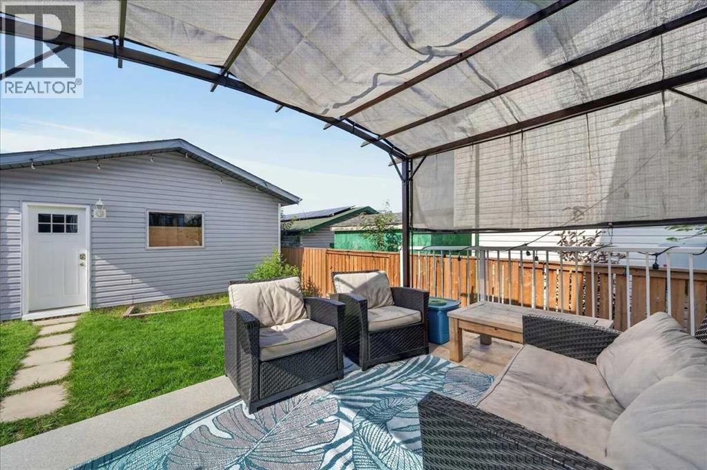 95 Hidden Point NW, Calgary, Alberta  T3A 5P5 - Photo 30 - A2339203
