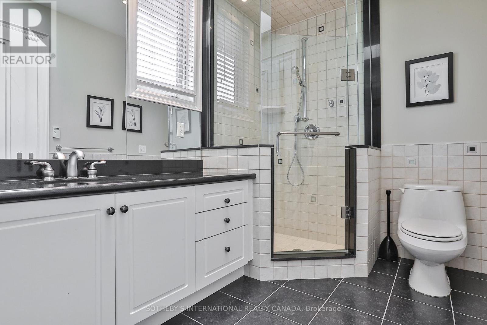 23 Country Lane, Toronto, Ontario  M2L 1E1 - Photo 31 - C13704922