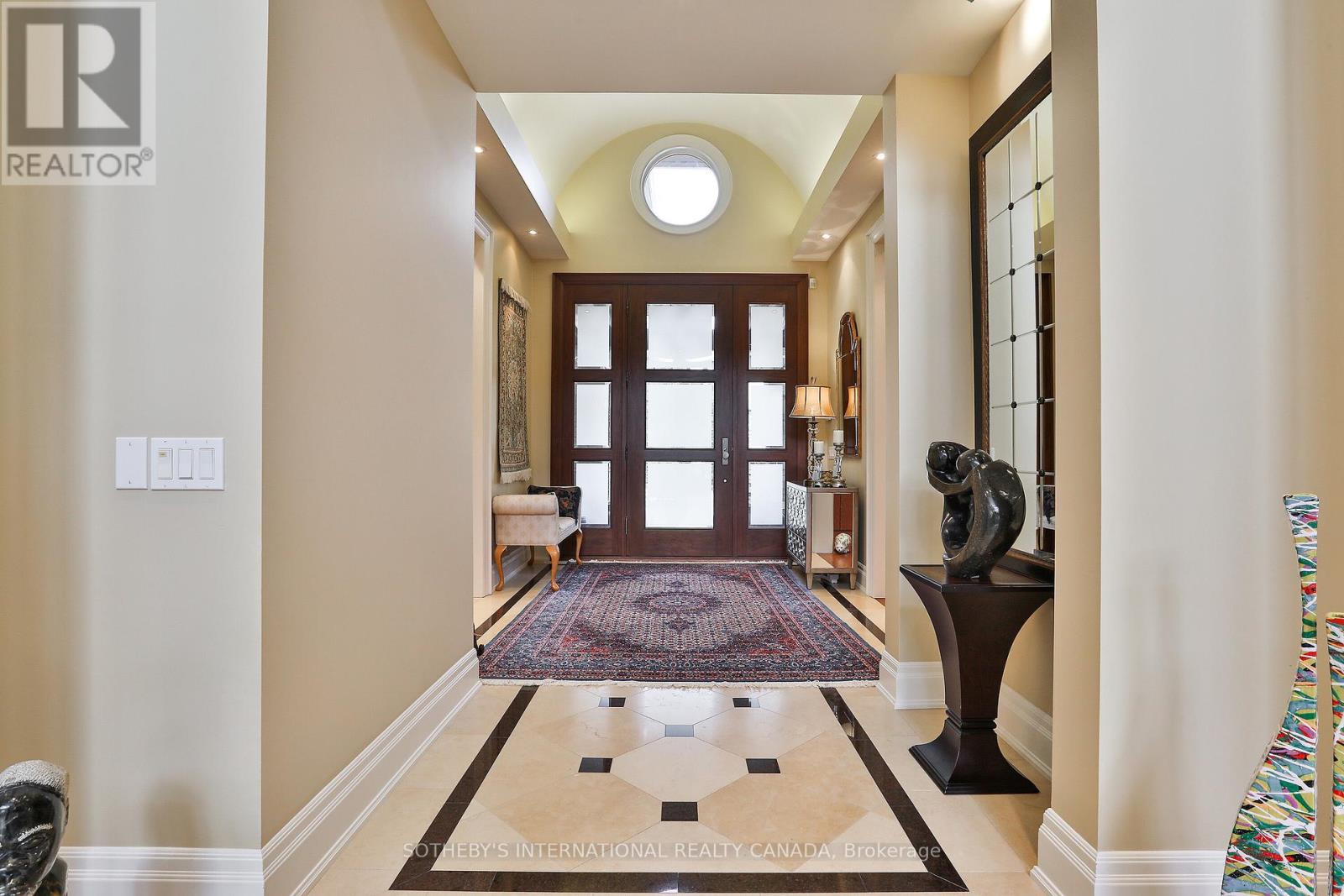23 Country Lane, Toronto, Ontario  M2L 1E1 - Photo 6 - C13704922