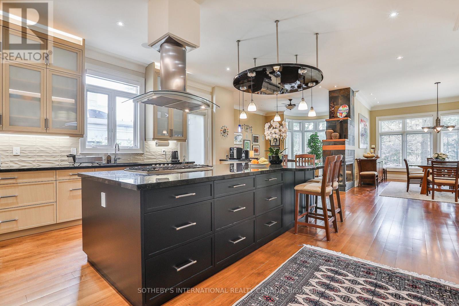 23 Country Lane, Toronto, Ontario  M2L 1E1 - Photo 9 - C13704922