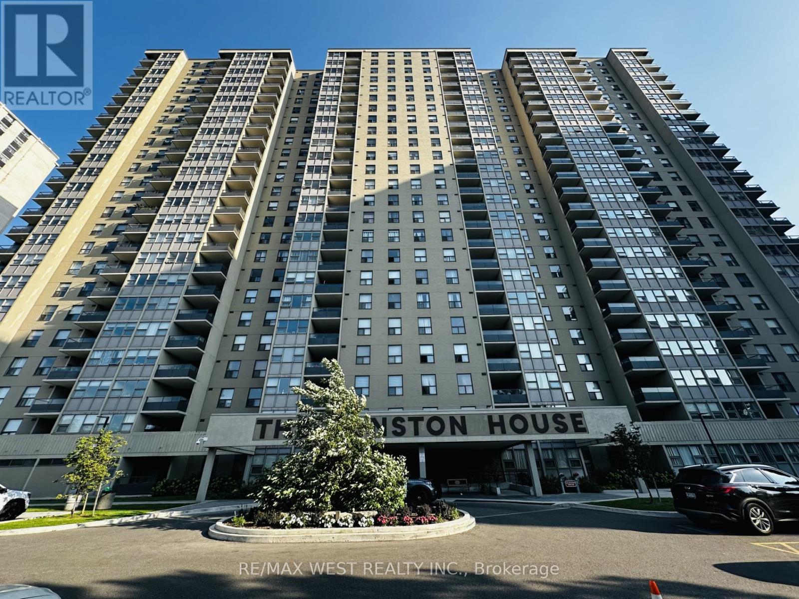 211 - 75 EMMETT AVENUE, Toronto, Ontario
