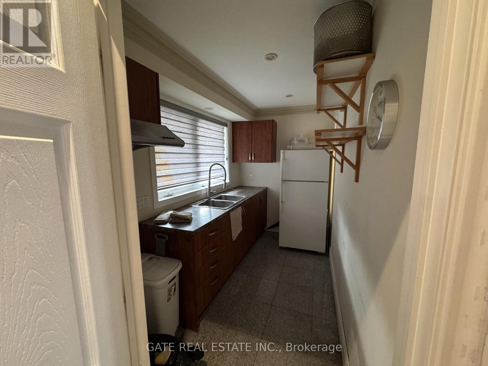 271 Finch Avenue W, Toronto, Ontario  M2R 1M8 - Photo 12 - C13702994