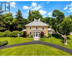 55 COCHRANE DRIVE, Brockville, Ontario