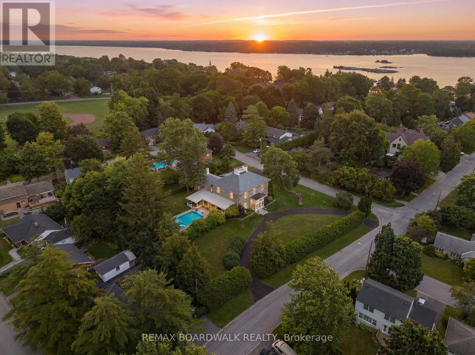 55 Cochrane Drive, Brockville, Ontario  K6V 2Y9 - Photo 3 - X13555070
