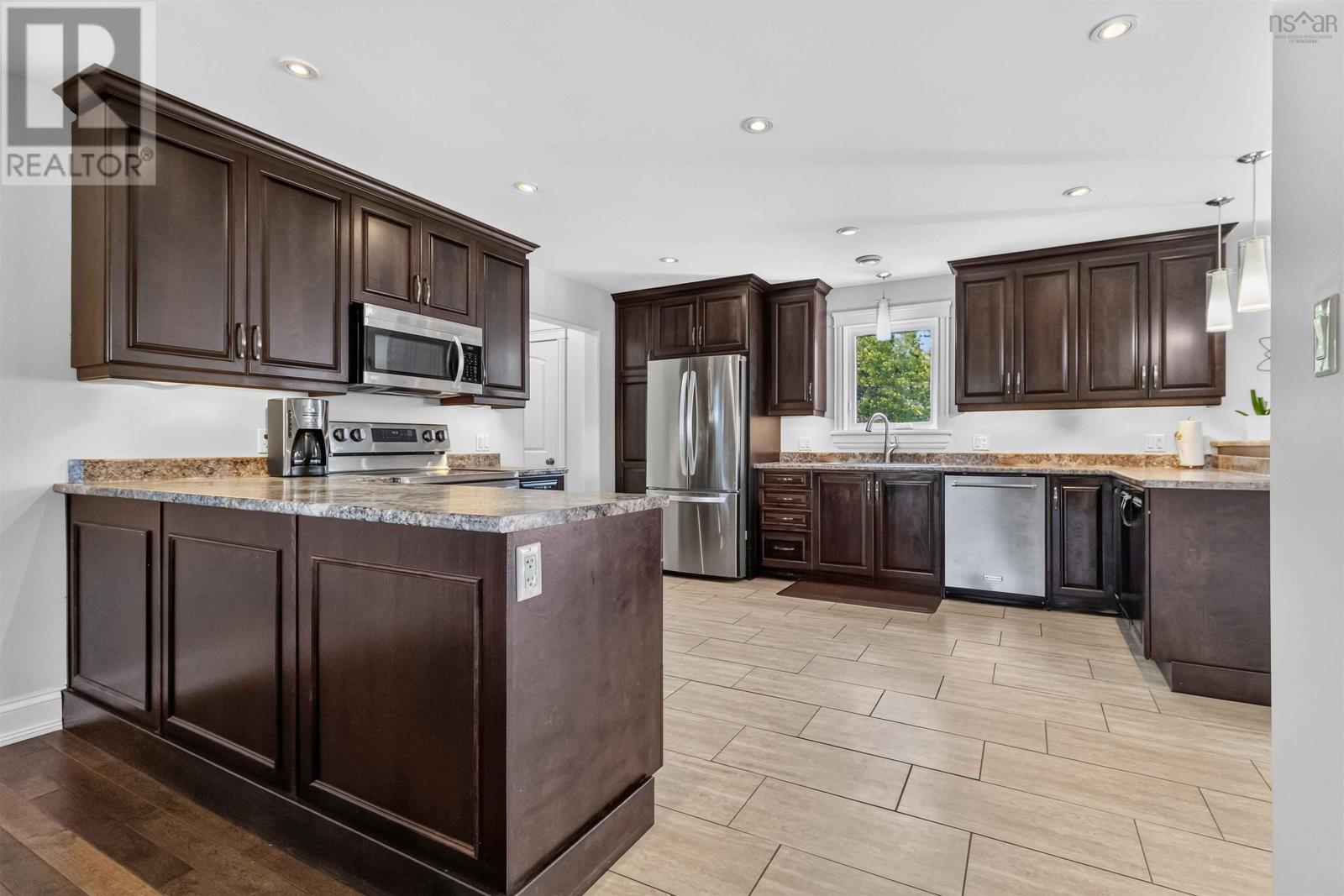 43 Juniper Way, Hubley, Nova Scotia  B3Z 1A7 - Photo 12 - 202620947