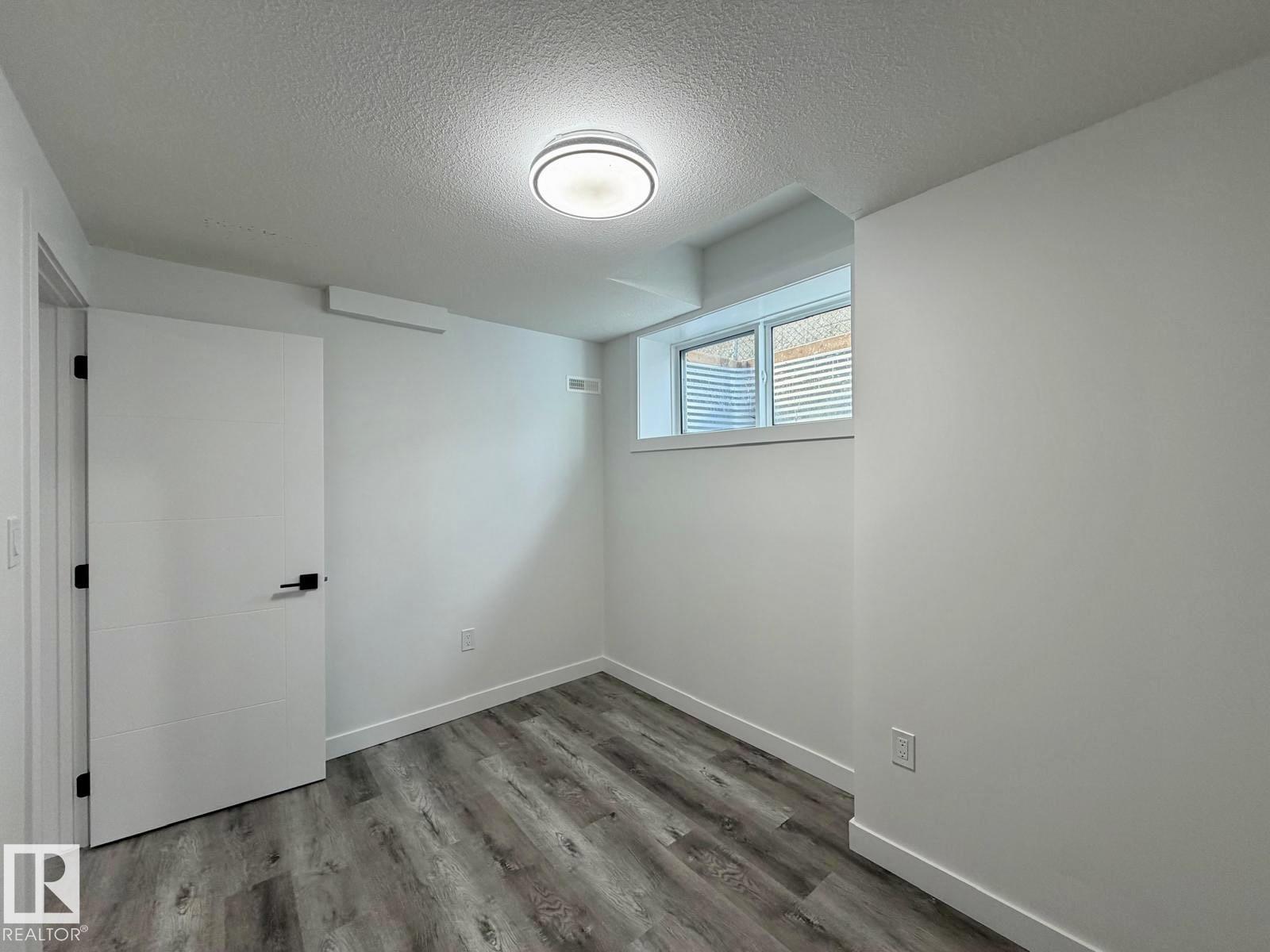 1312 35 St NW, Edmonton, Alberta  T6L 3E8 - Photo 59 - E4503867