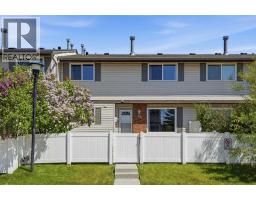 35, 740 Bracewood Drive SW, Calgary, Alberta