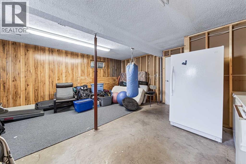 12145 21ave, Blairmore, Alberta  T0K 0E0 - Photo 41 - A2315077