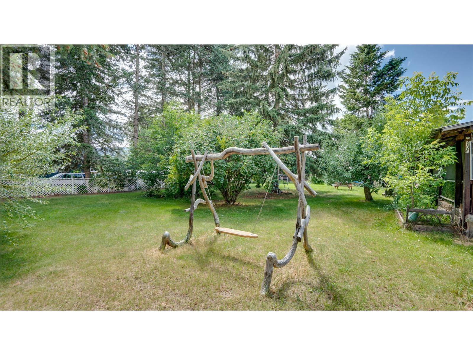 686 Powell Road, Lumby, British Columbia  V0E 2G7 - Photo 23 - 10392209