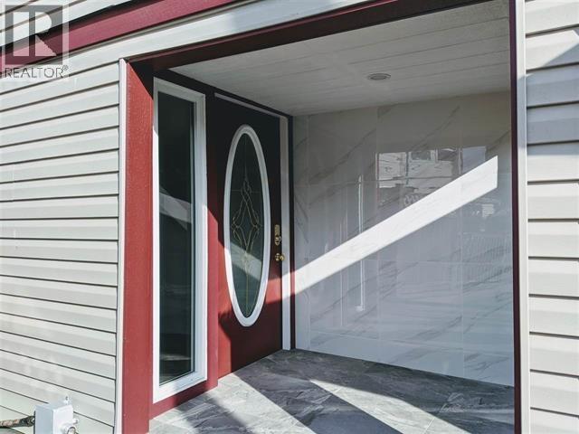 201 8191 River Road, Richmond, British Columbia  V6X 1X8 - Photo 2 - R3142213