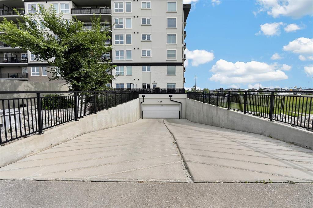 211 105 South Town Road, Winnipeg, Manitoba R2Y 2G1 - Photo 41 - 202620544