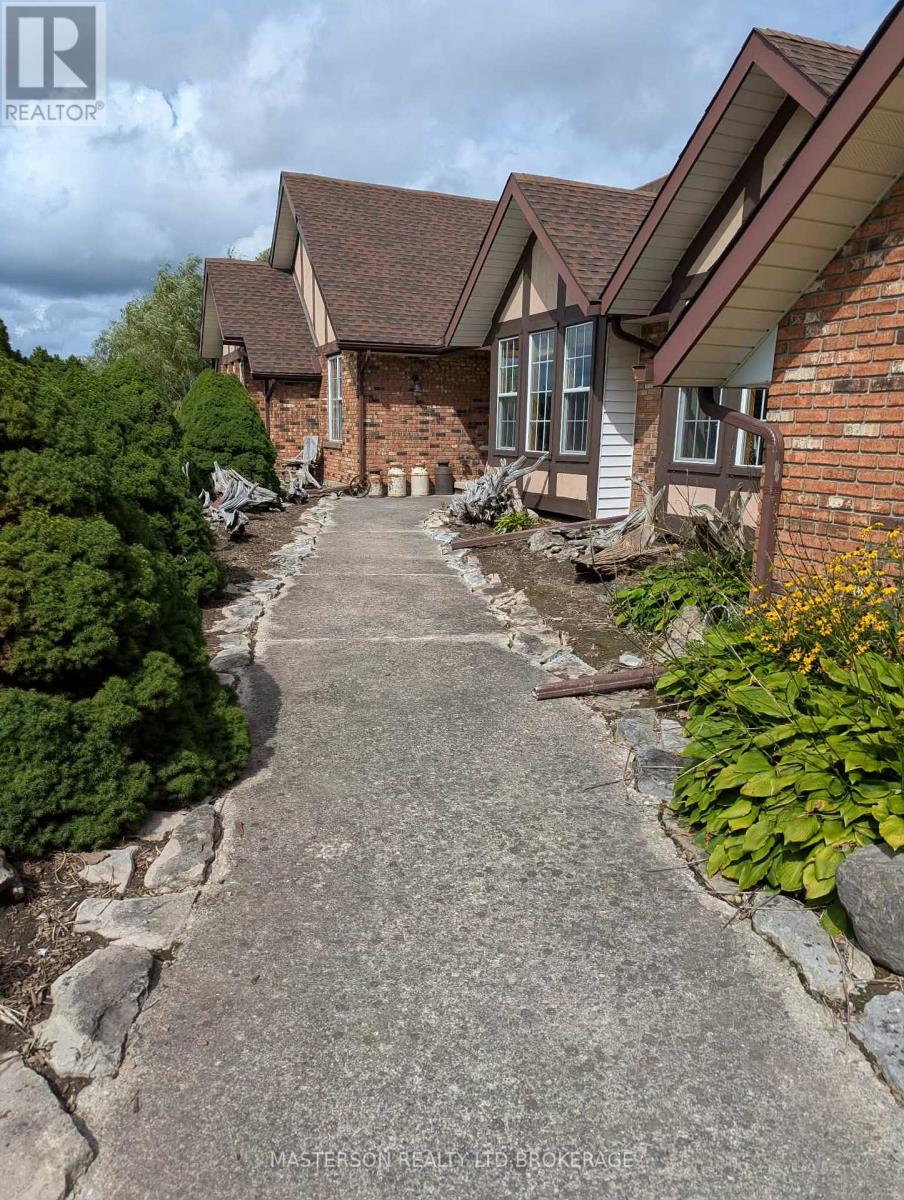12259 Brawn Road, Wainfleet, Ontario  L0S 1V0 - Photo 2 - X13536124