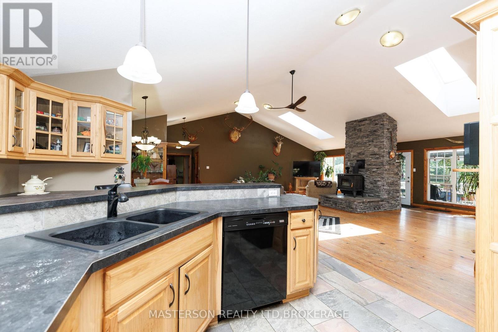 12259 Brawn Road, Wainfleet, Ontario  L0S 1V0 - Photo 8 - X13536124
