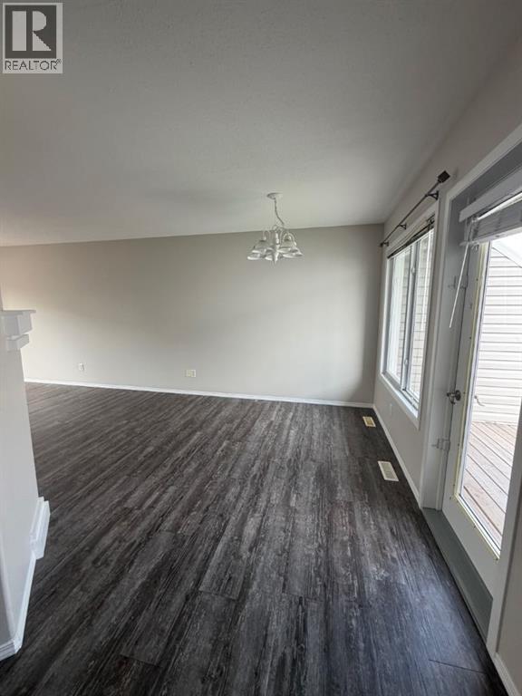 304, 104 Loutit Road, Fort Mcmurray, Alberta  T9K 0A2 - Photo 5 - A2337193