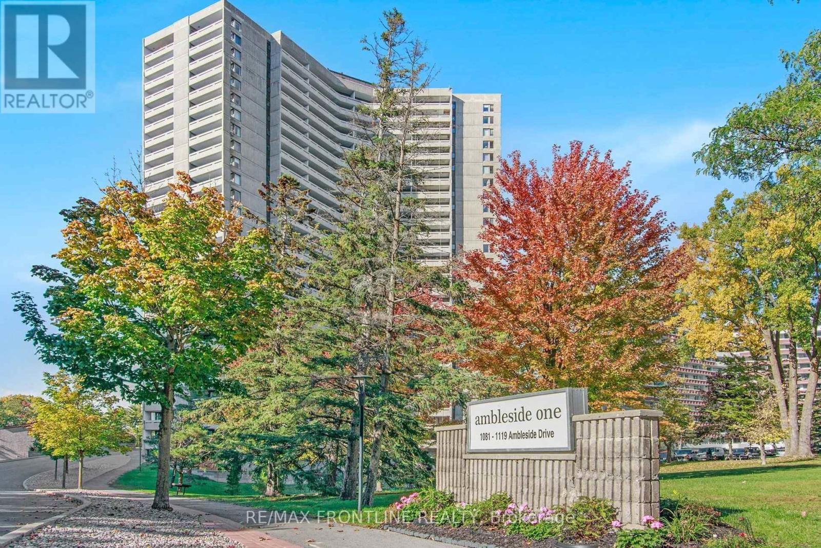 1009 - 1081 AMBLESIDE DRIVE, Ottawa, Ontario