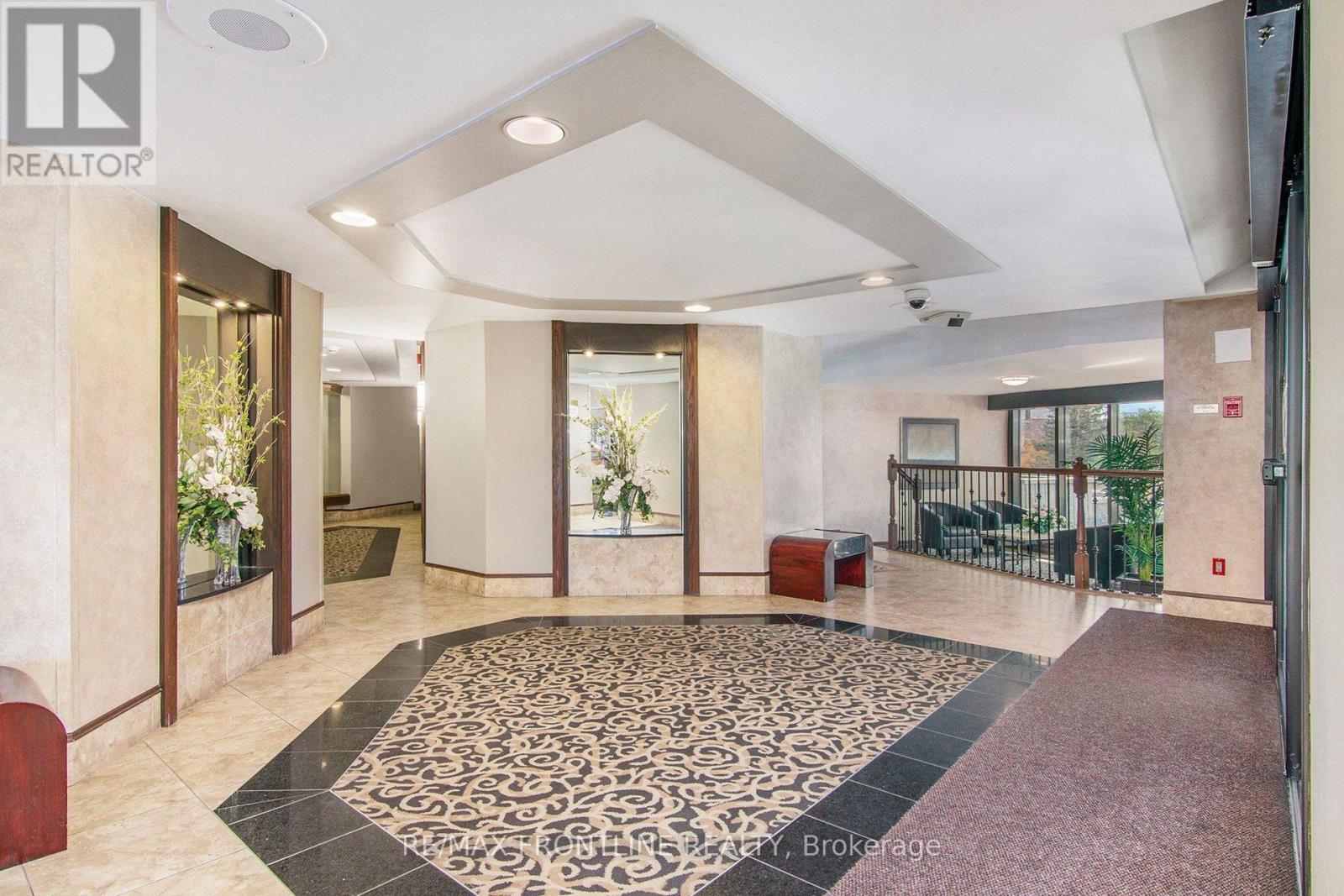 1009 - 1081 Ambleside Drive, Ottawa, Ontario  K2B 8C8 - Photo 2 - X13704970