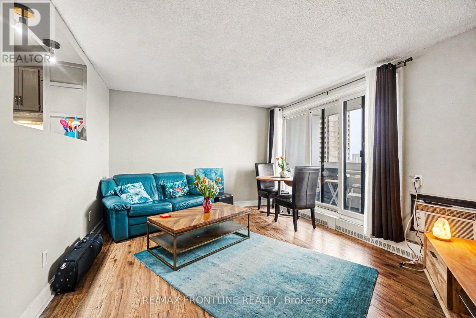 1009 - 1081 Ambleside Drive, Ottawa, Ontario  K2B 8C8 - Photo 3 - X13704970