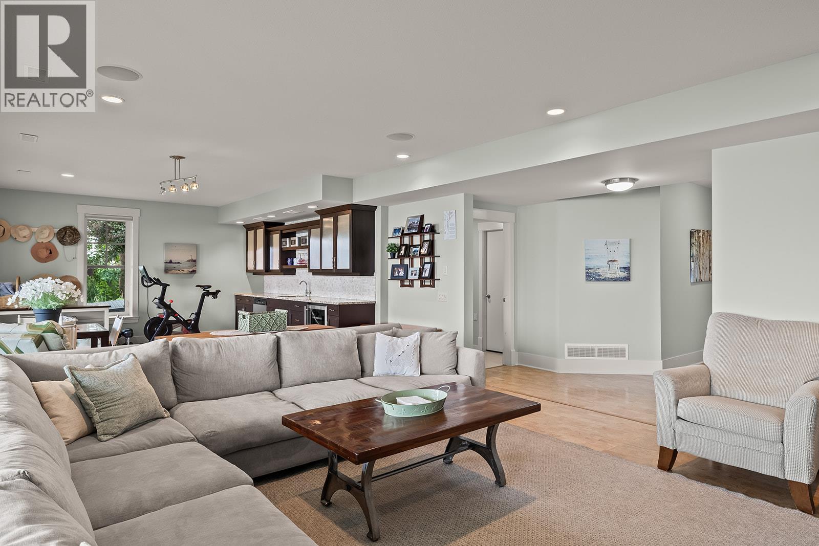 2259 Westside Place, Kelowna, British Columbia  V1Z 3T5 - Photo 49 - 10396224