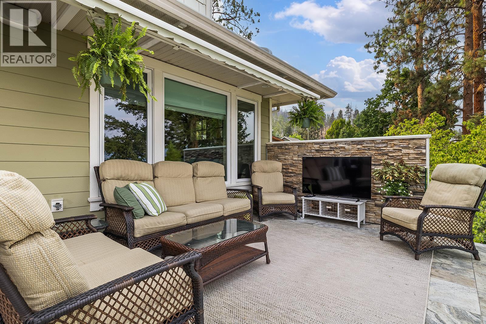 2259 Westside Place, Kelowna, British Columbia  V1Z 3T5 - Photo 27 - 10396224