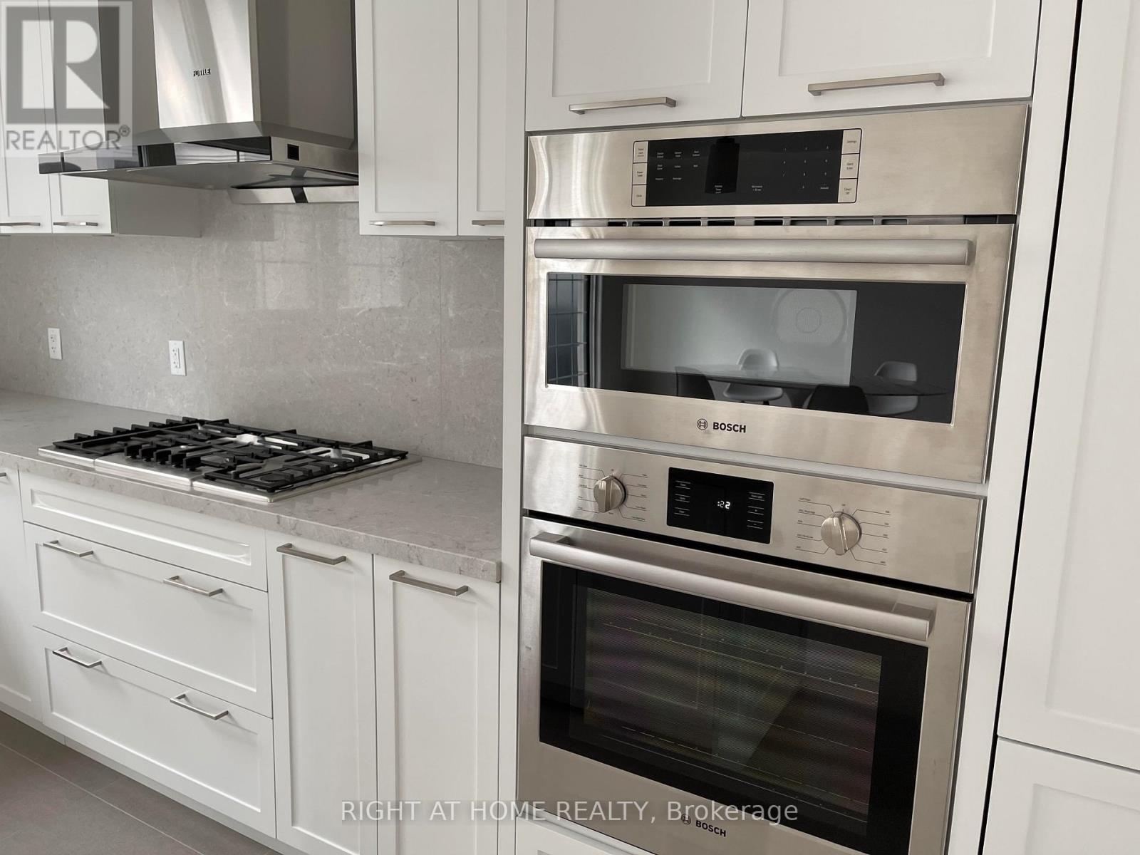 284 Buchanan Drive, Markham, Ontario  L3R 9S3 - Photo 14 - N13704960