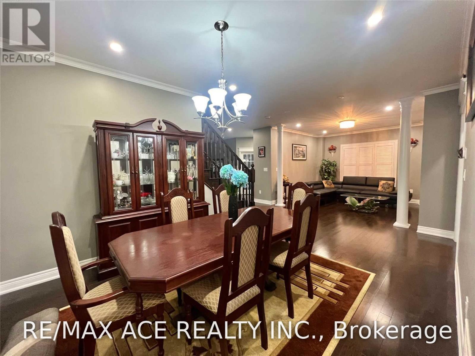 Upper - 73 Birch Tree Trail, Brampton, Ontario  L6P 3V5 - Photo 15 - W13704958