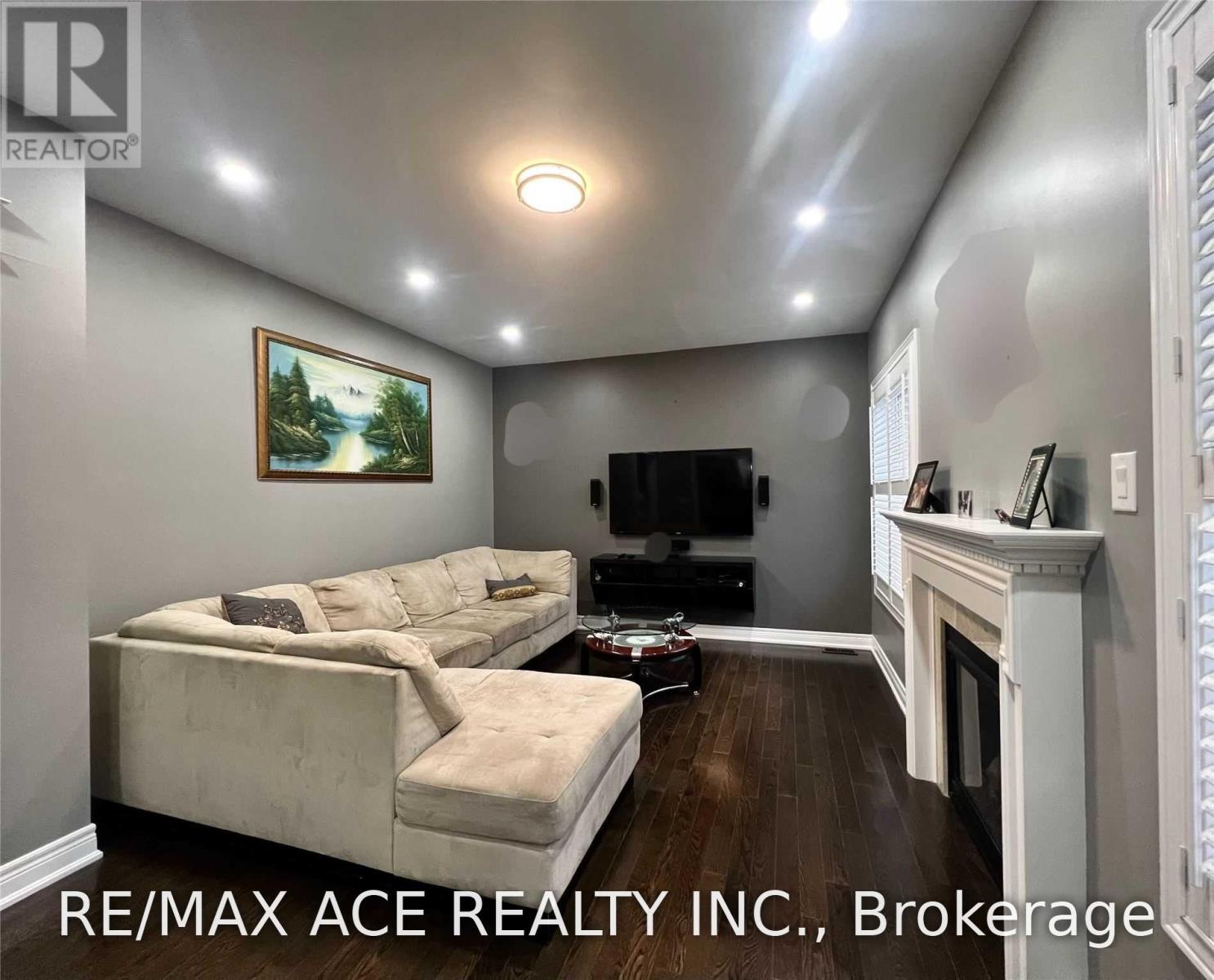 Upper - 73 Birch Tree Trail, Brampton, Ontario  L6P 3V5 - Photo 6 - W13704958