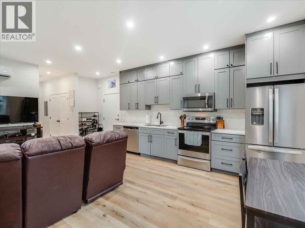 1224 Stanley Street Unit# D, Nelson, British Columbia  V1L 1P7 - Photo 8 - 10397285