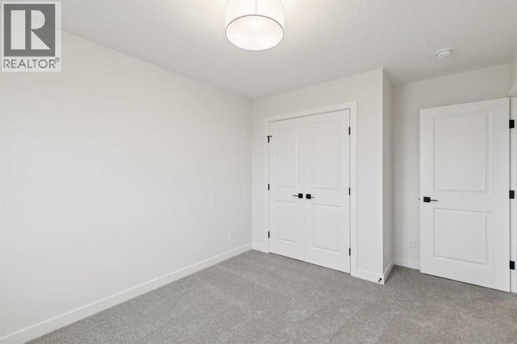 139 Fireside Close, Cochrane, Alberta  T3Z 2K5 - Photo 38 - A2339098