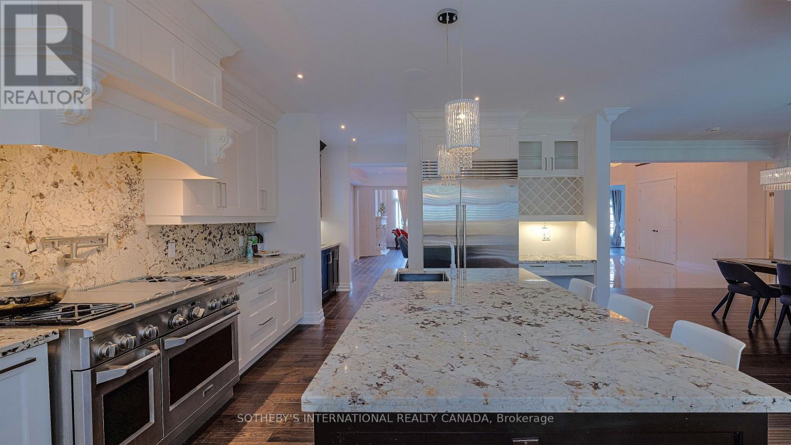 369 Lees Lane, Oakville, Ontario  L6L 4S4 - Photo 10 - W13474166
