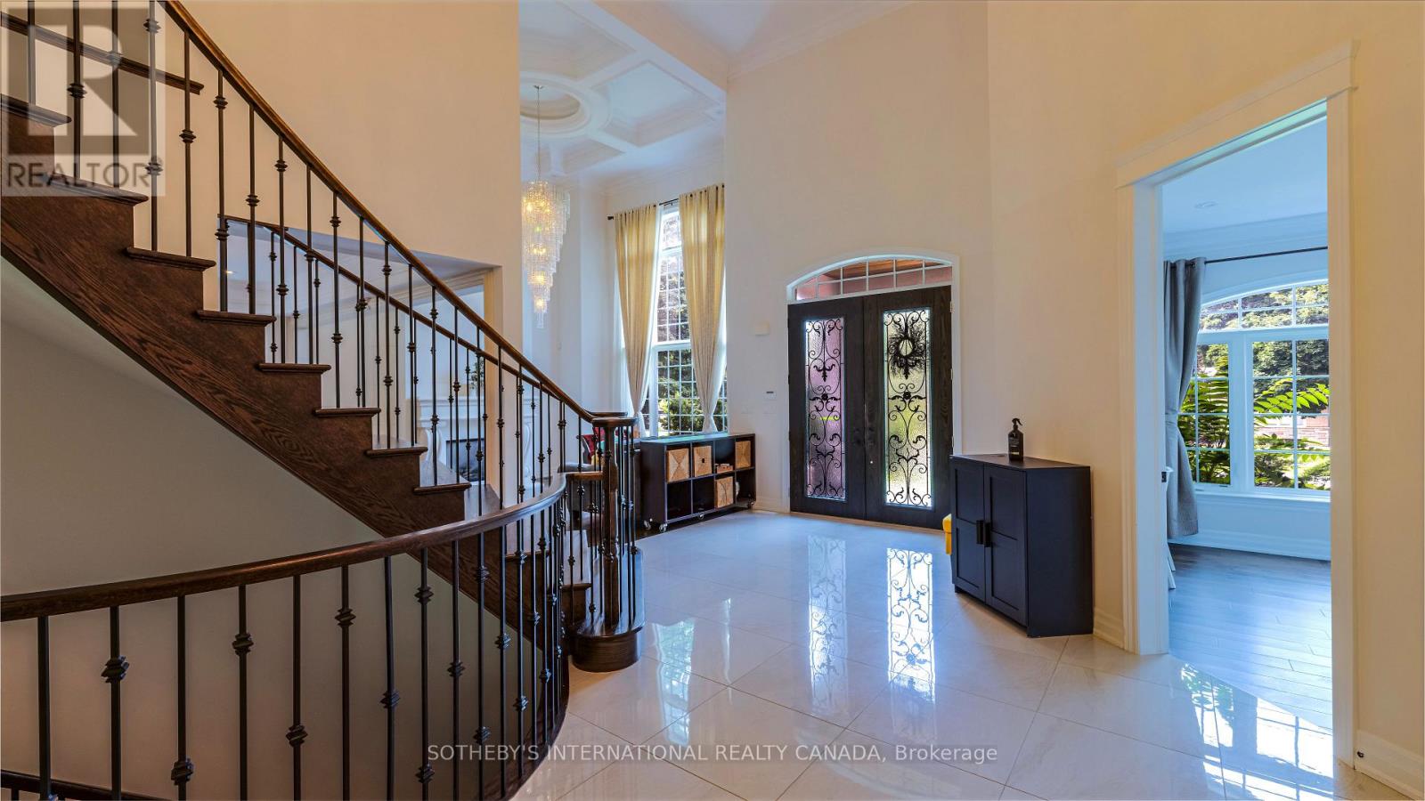 369 Lees Lane, Oakville, Ontario  L6L 4S4 - Photo 3 - W13474166