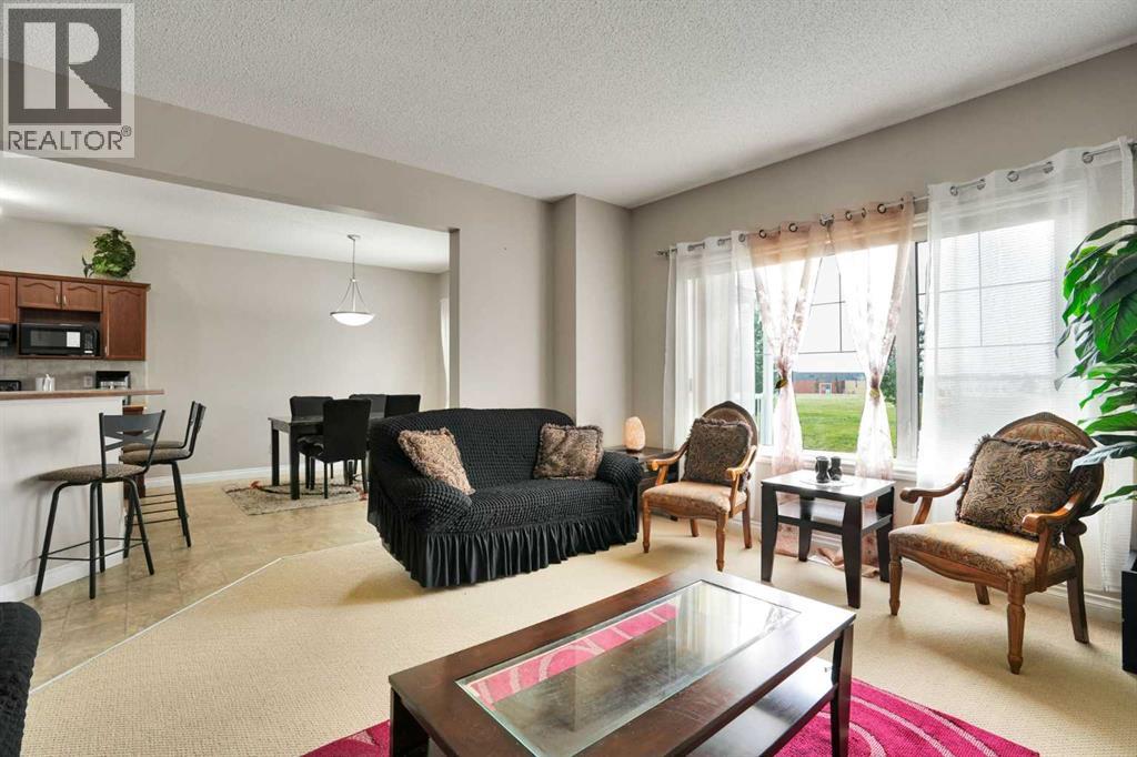 292 Taralake Terrace NE, Calgary, Alberta  T3J 0A1 - Photo 8 - A2331625