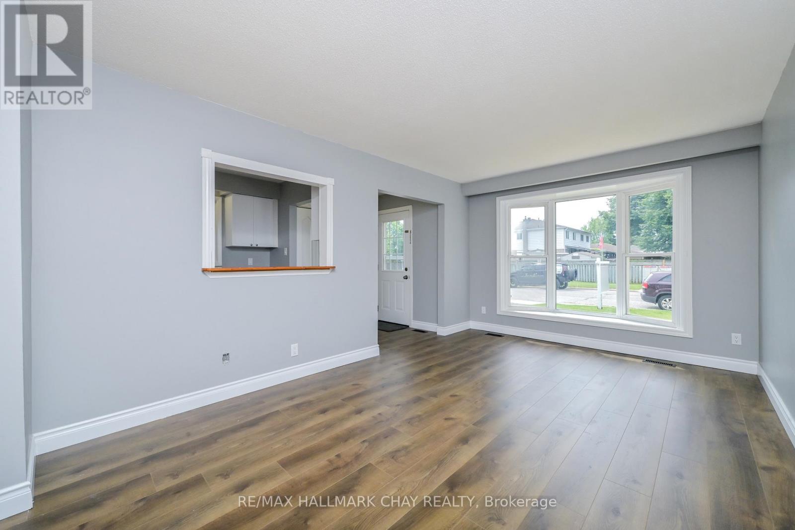 186 Beattie Avenue, New Tecumseth, Ontario  L9R 1C1 - Photo 12 - N13704988