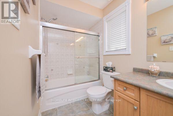 315 Ellwood Drive W, Caledon, Ontario  L7E 2G9 - Photo 11 - W13704986