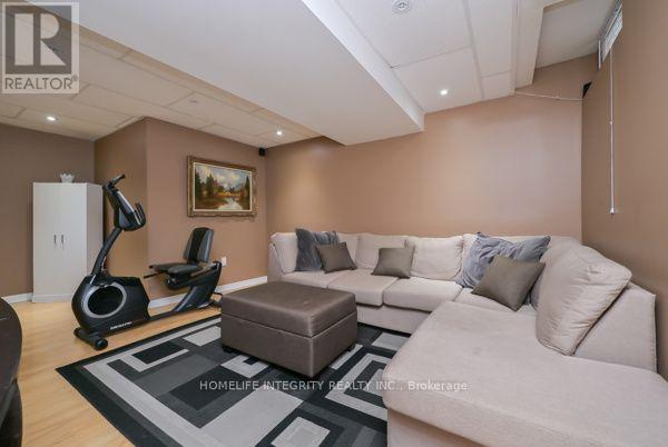 315 Ellwood Drive W, Caledon, Ontario  L7E 2G9 - Photo 15 - W13704986