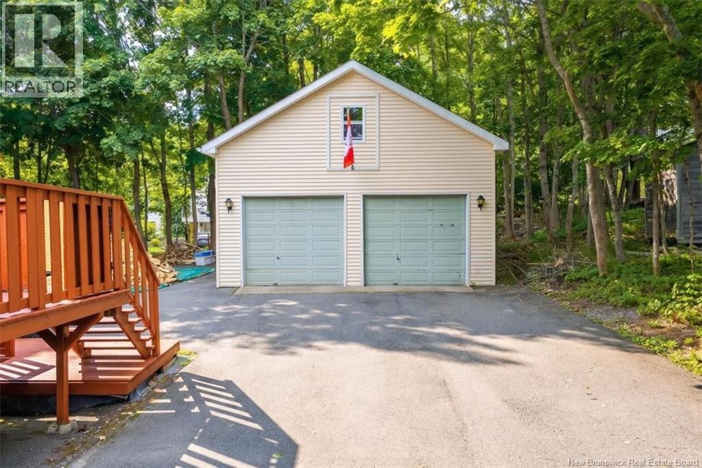 69 Renshaw Road, Rothesay, New Brunswick  E2H 1R7 - Photo 2 - NB143731
