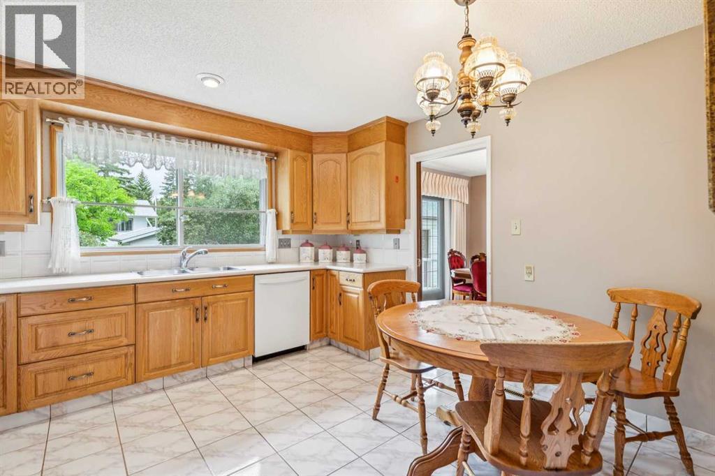 5036 Vallance Crescent NW, Calgary, Alberta  T3A 0T6 - Photo 9 - A2319280