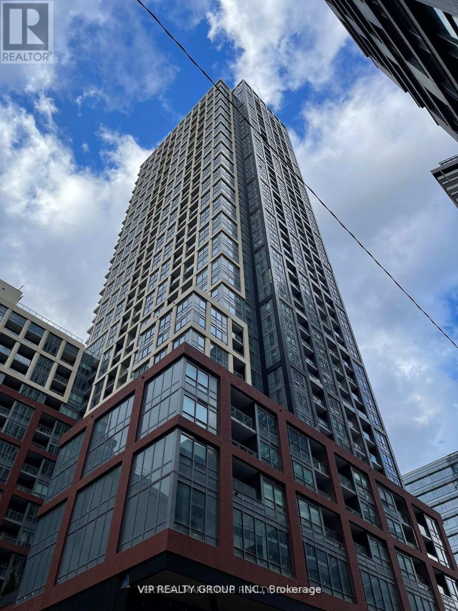 2705 - 108 PETER STREET, Toronto, Ontario