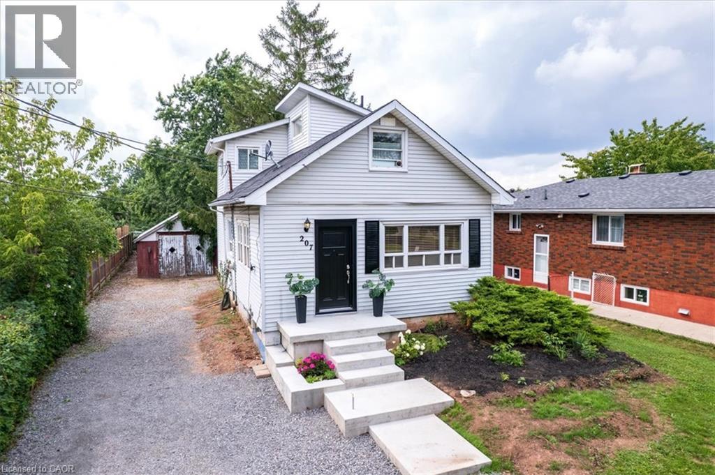 207 Green Road, Stoney Creek, Ontario  L8E 2A4 - Photo 4 - 40849761