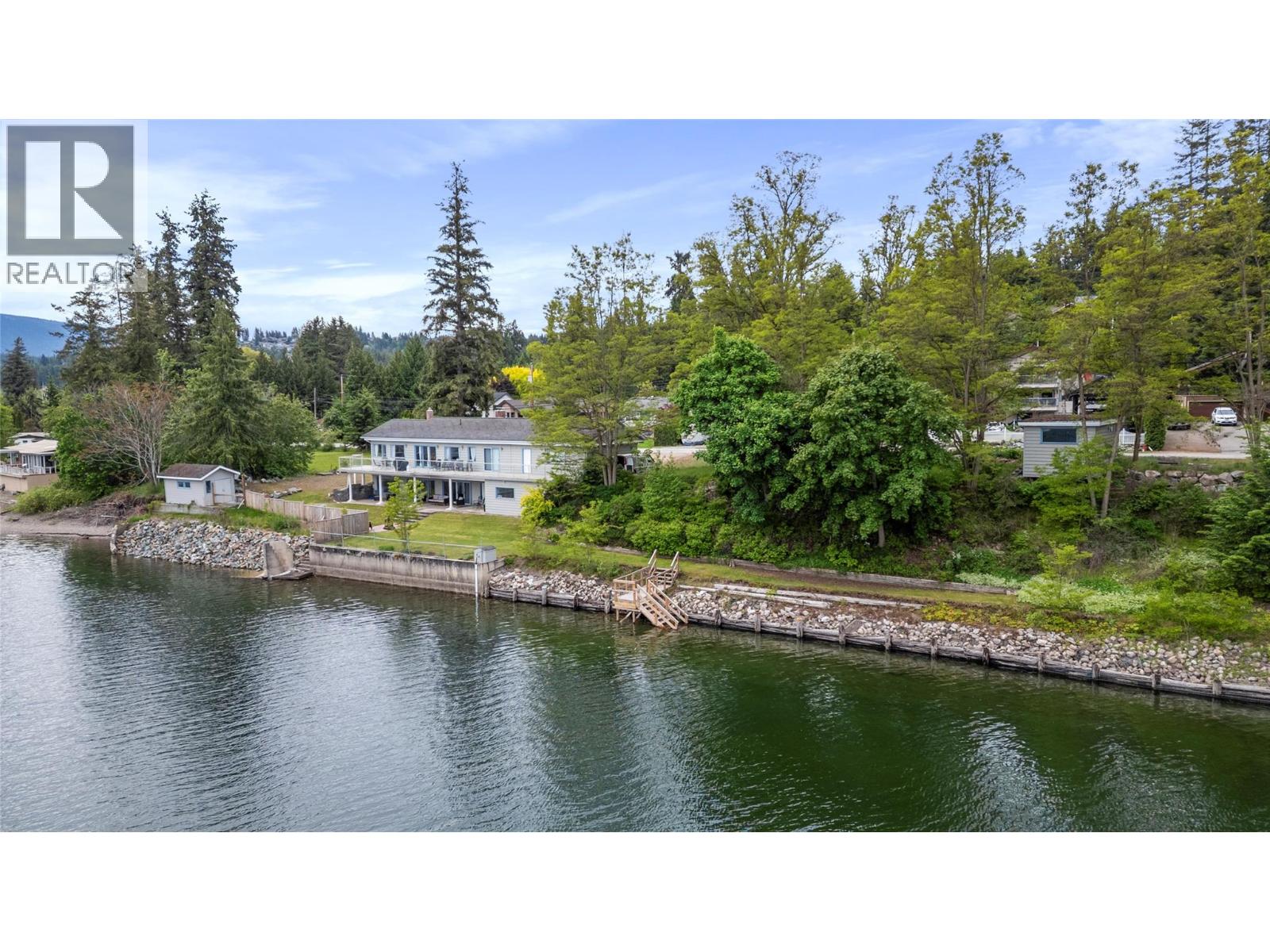 2437 Blind Bay Road, Blind Bay, British Columbia  V0E 1H1 - Photo 7 - 10398342